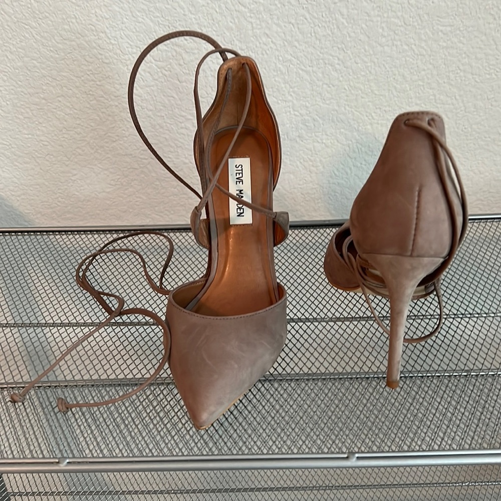 Steven Madden Pumps